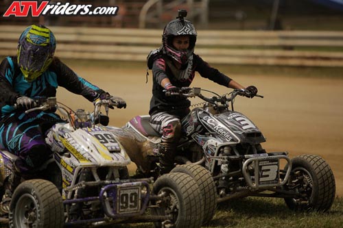 needt-racing-05-women-main-_JHP0519