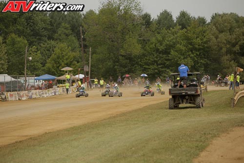 needt-racing-05-youth-main-_JHP0617