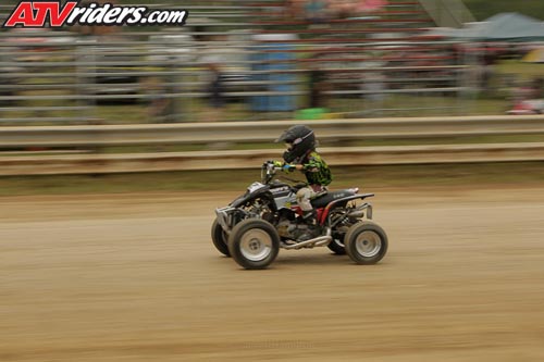 needt-racing-05-youth-main-_JHP1298