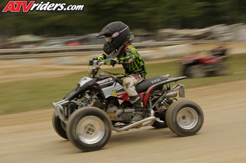 needt-racing-05-youth-main-_JHP1304