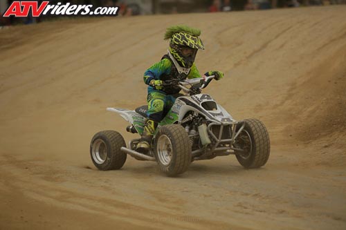 needt-racing-05-youth-main-_JHP1551