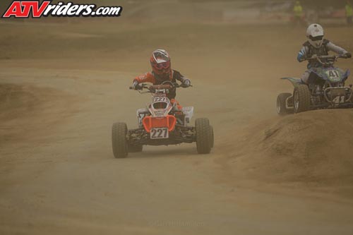 needt-racing-05-youth-main-_JHP1802