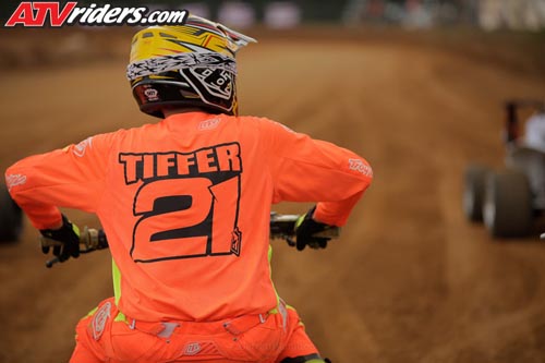 needt-racing-06-pro-heats-_JHP5804