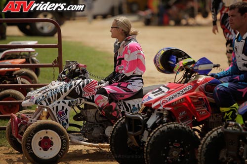 needt-racing-06-women-_JHP6071