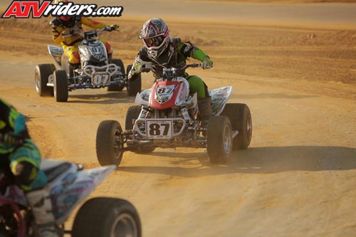 needt-racing-06-women-_JHP7820