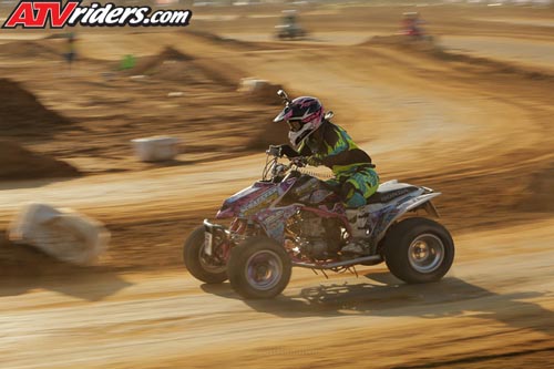 needt-racing-06-women-_JHP7833