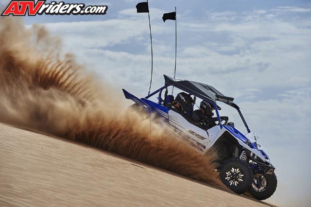 2016-Yamaha-YXZ1000R-A8_1200