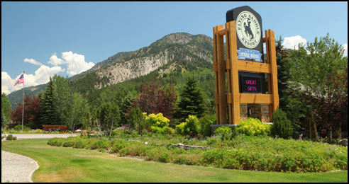 Flying Saddle Resort - Alpine Wyoming