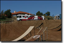 The iShocks rig at Mike Metzger's "Paradise Ranch"