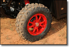 2014 KYMCO UXV 700i Kenda Tires