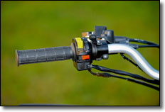 Suzuki Quadracer LTR 450 Handle & Grip