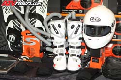 boots-shock-doctor-helmet-gloves-drier
